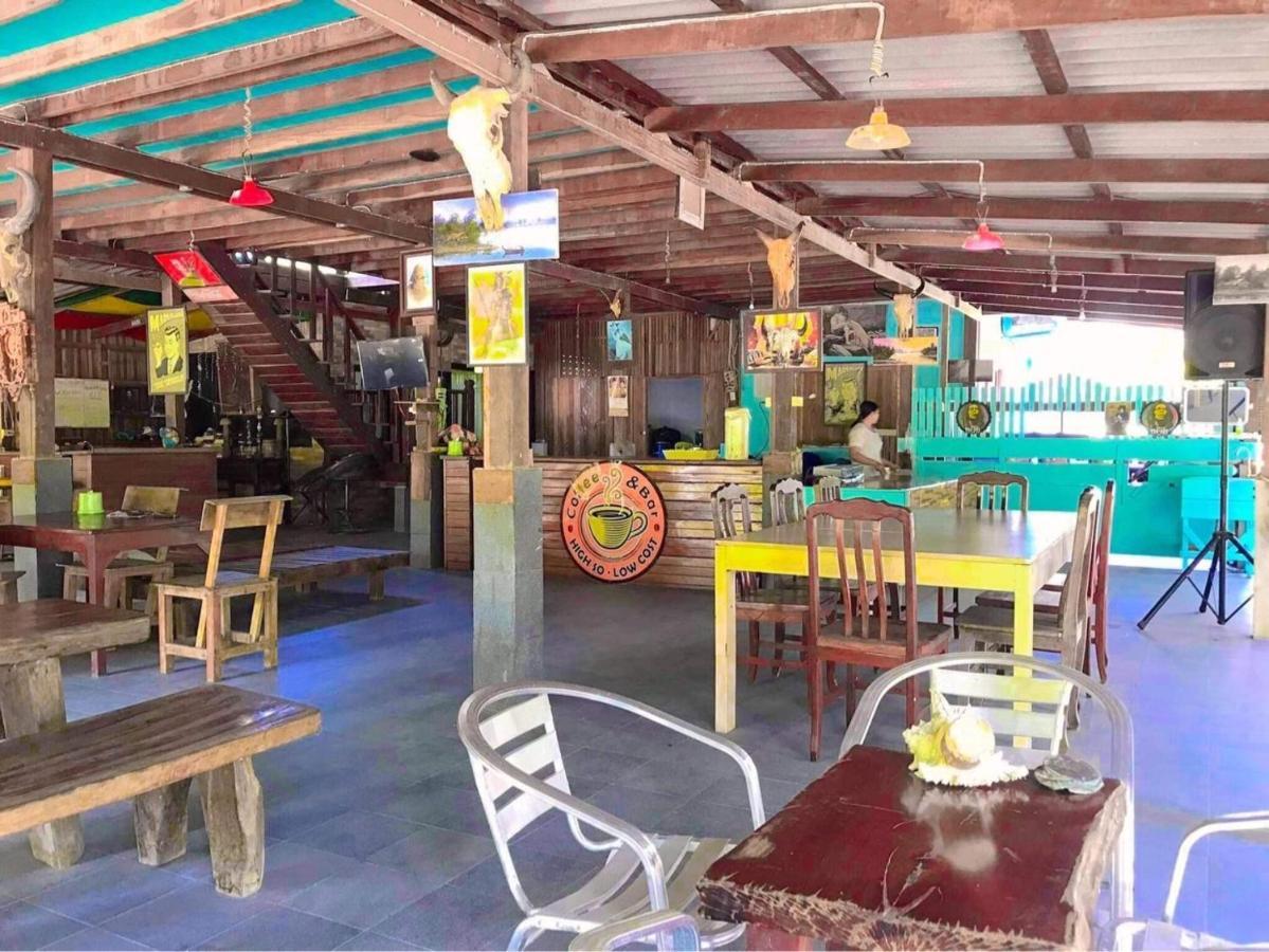 Rasta House,,Koh Phayam Hotel Buitenkant foto
