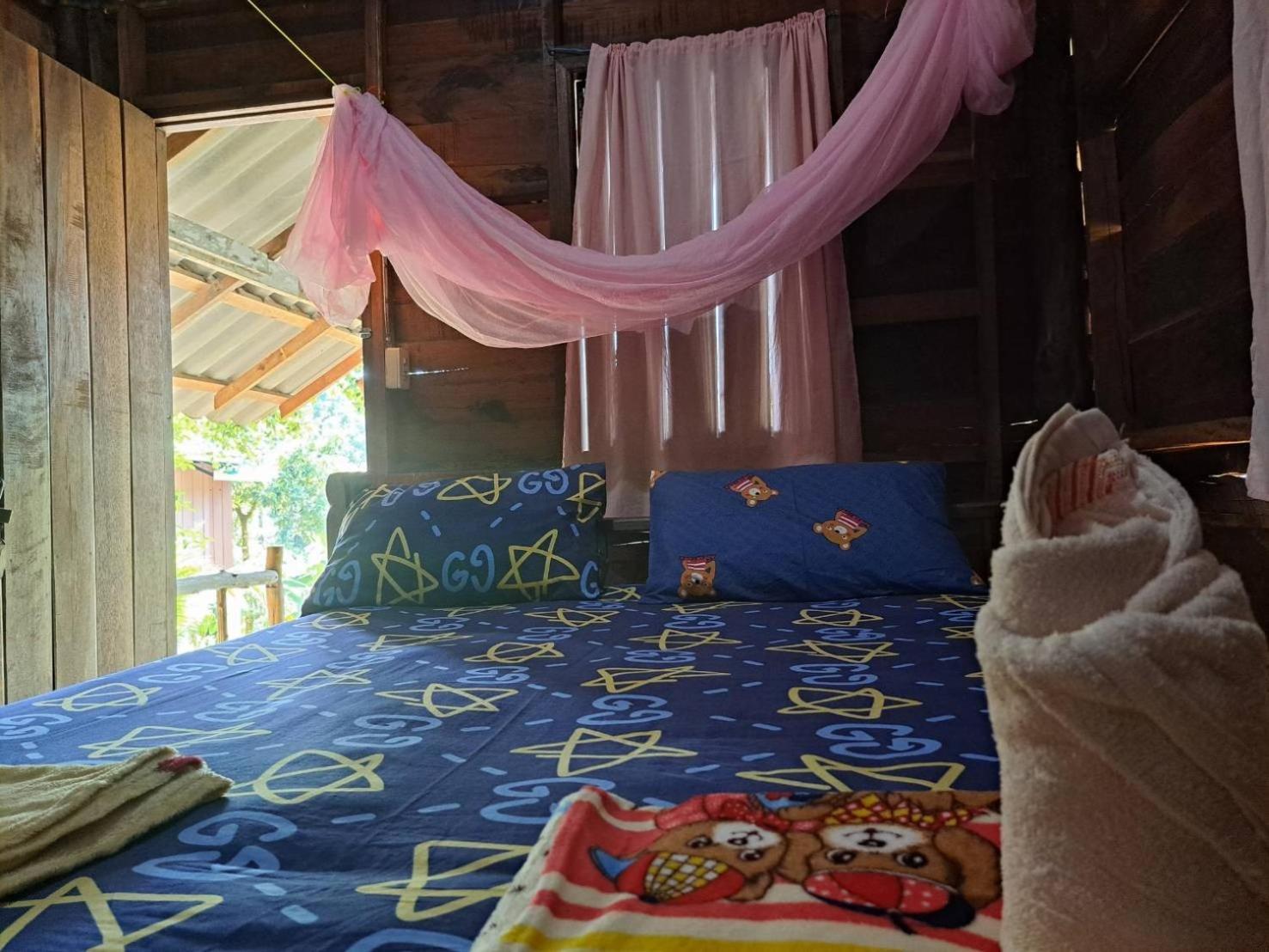 Rasta House,,Koh Phayam Hotel Buitenkant foto