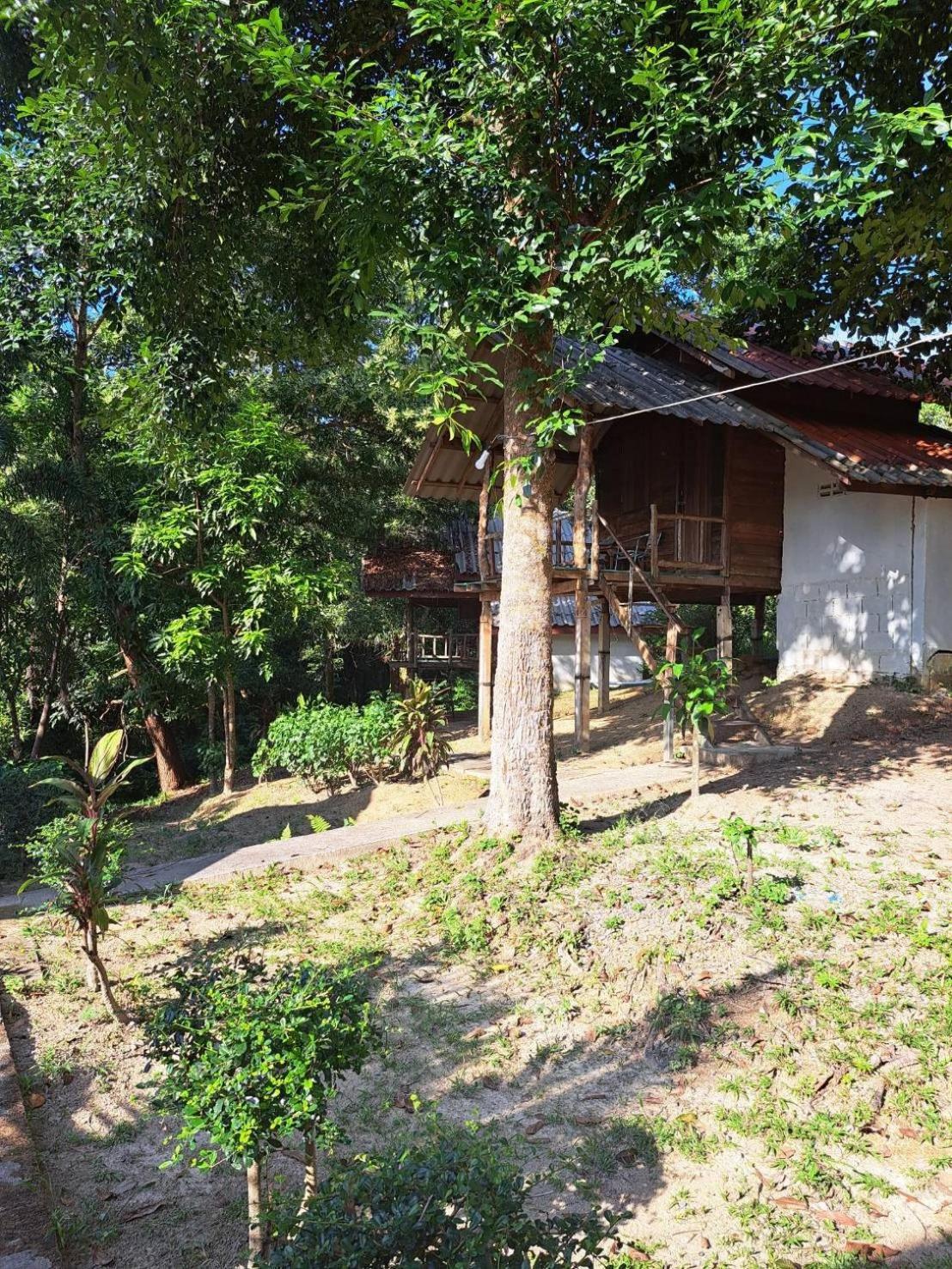 Rasta House,,Koh Phayam Hotel Buitenkant foto