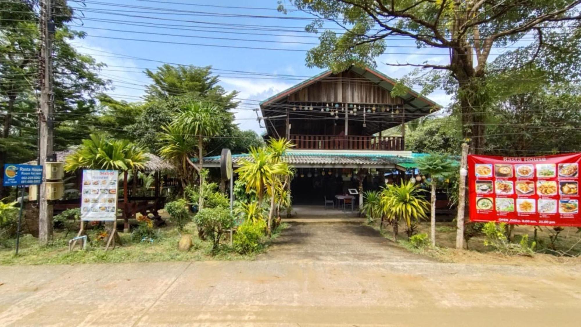 Rasta House,,Koh Phayam Hotel Buitenkant foto