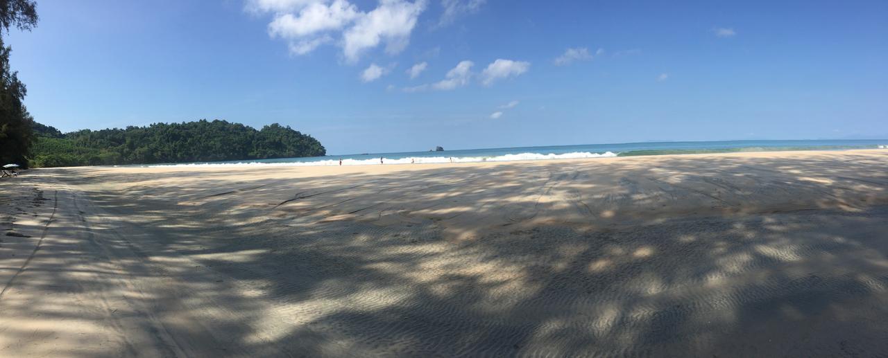 Rasta House,,Koh Phayam Hotel Buitenkant foto