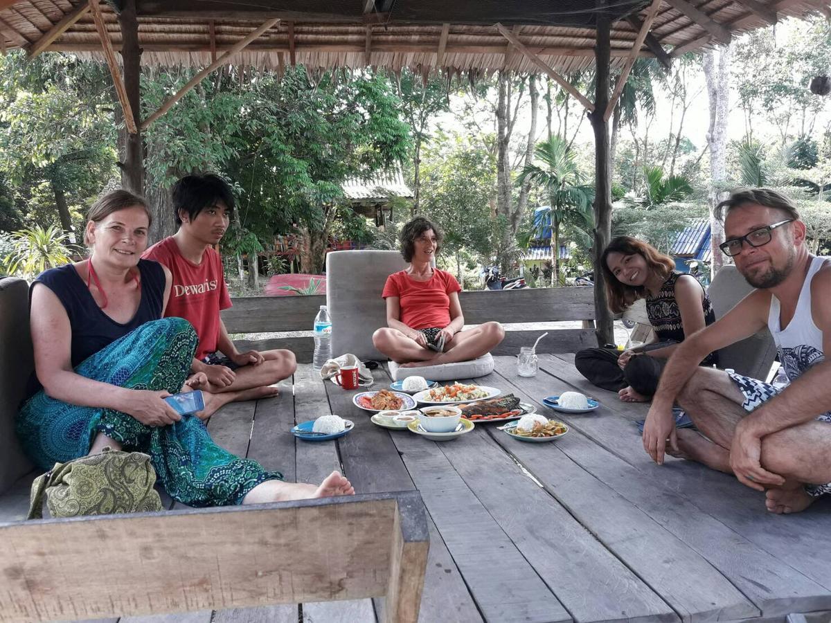 Rasta House,,Koh Phayam Hotel Buitenkant foto