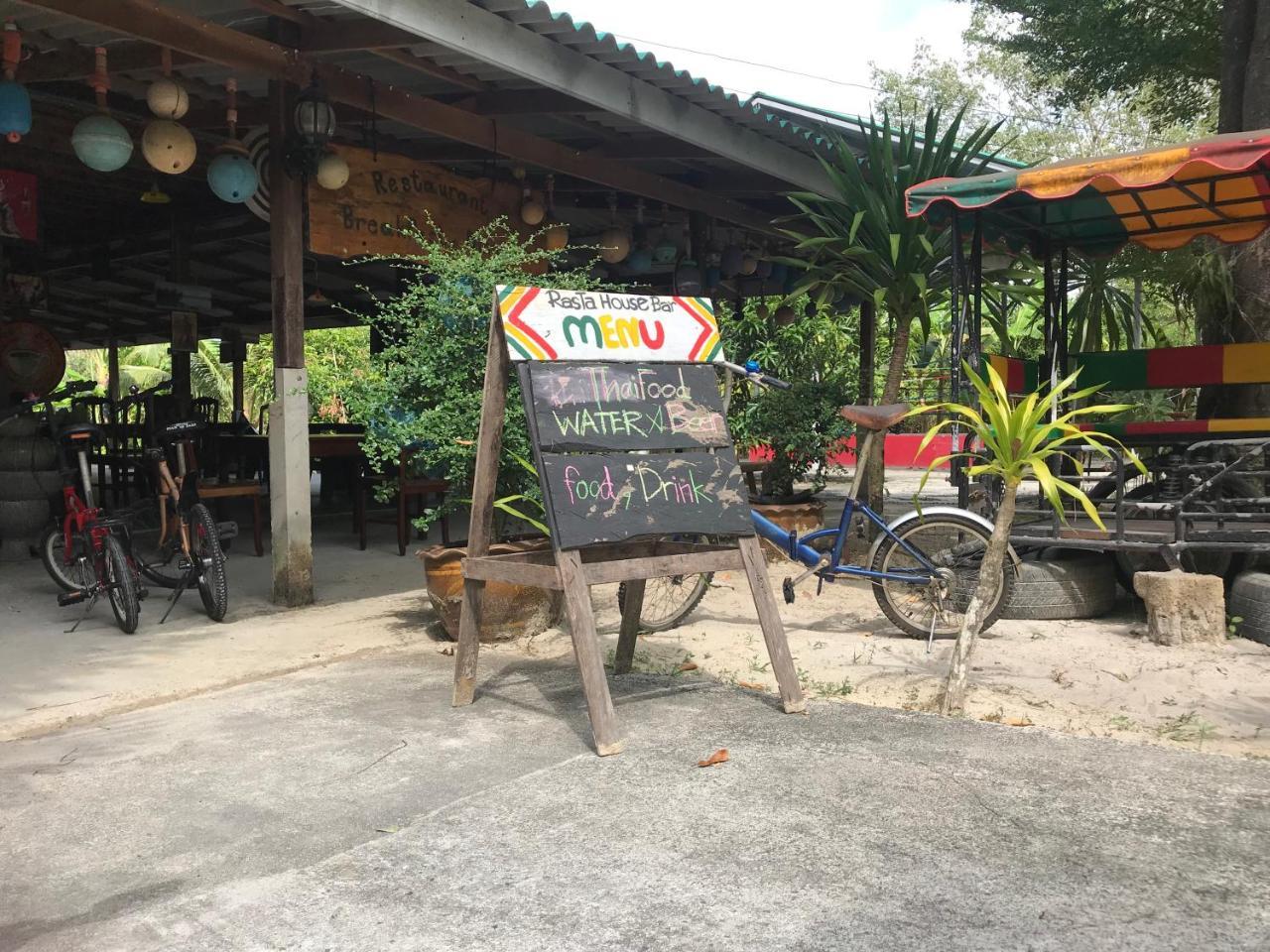 Rasta House,,Koh Phayam Hotel Buitenkant foto